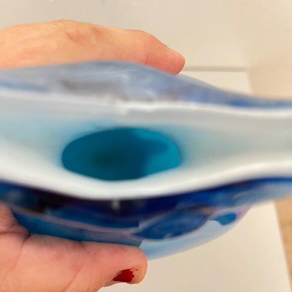 Handcrafted‎ Iridescent Blue Swirl Ocean Glass Vase With Unique Sculpted Lip - Picture 6 of 7